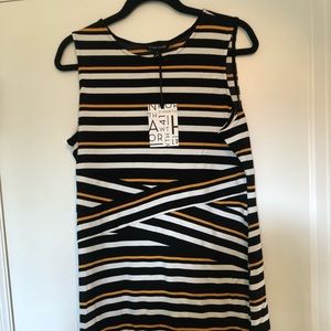 41 Hawthorn Nerani Crossover Waist Detail Dress